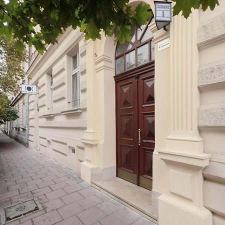 Perla Starego Miasta Kamienica Czapskich By Noclegi Renters Красков Екстериор снимка